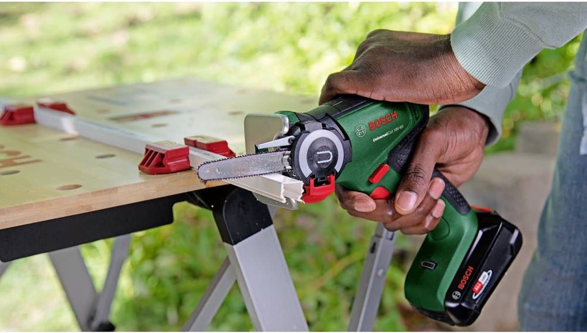 Bosch UniversalCut 18V-65: Trilvrij zaagwerk voor hout en kunststof thumbnail 8