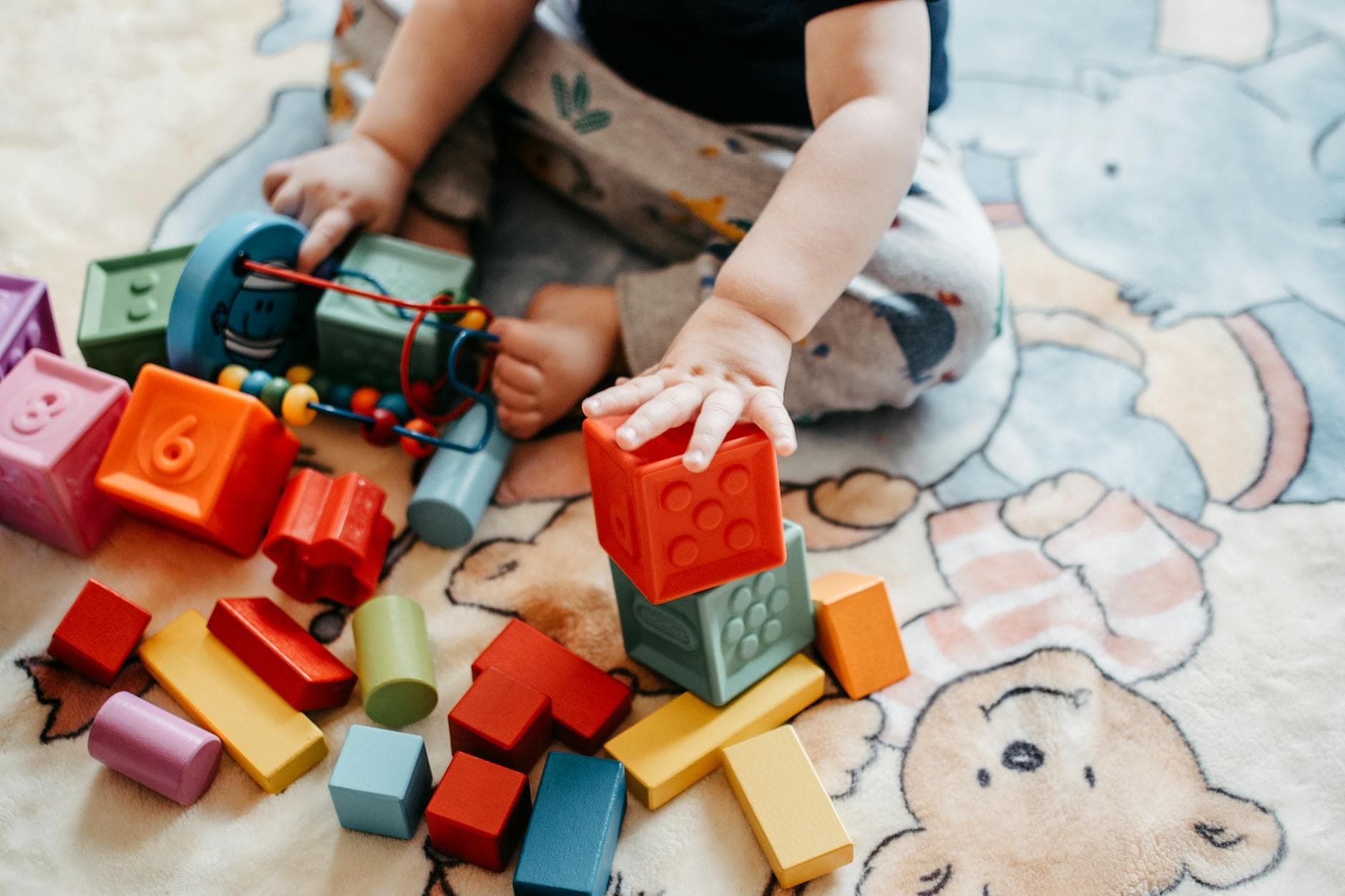 Taalontwikkeling stimuleren baby 3 jaar - speelgoed en ac...