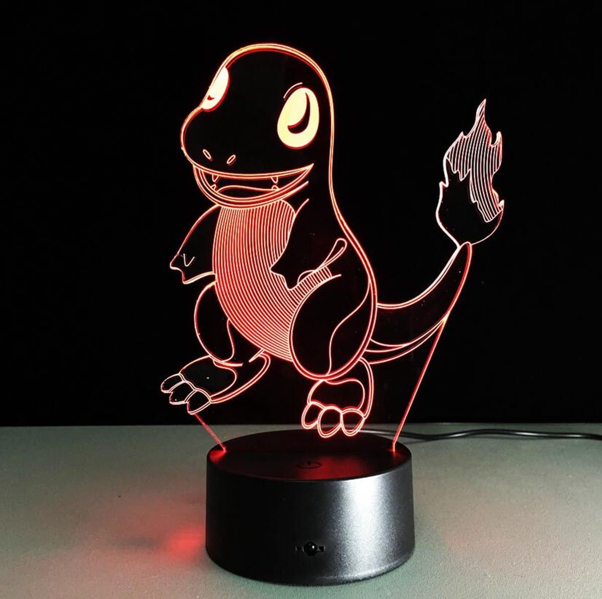 Samstyle - Game LED Lamp - 16 kleuren - 3D lamp- Charmander- Pokémon - Afstandsbediening - USB Sfeerlamp voor Kinderkamer, Slaapkamer & Bureau